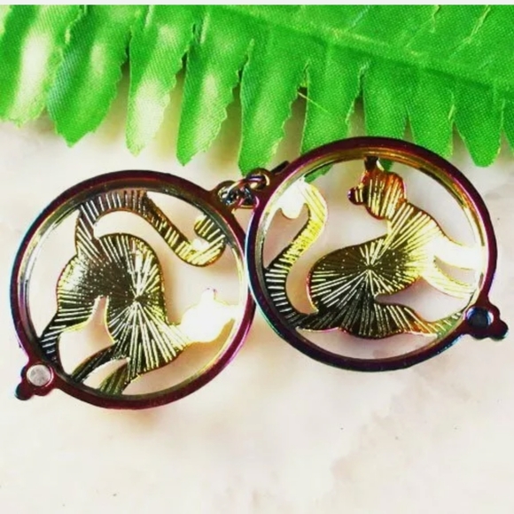 New Rainbow Hematite Cat Open Design Pendant. - Picture 2 of 3